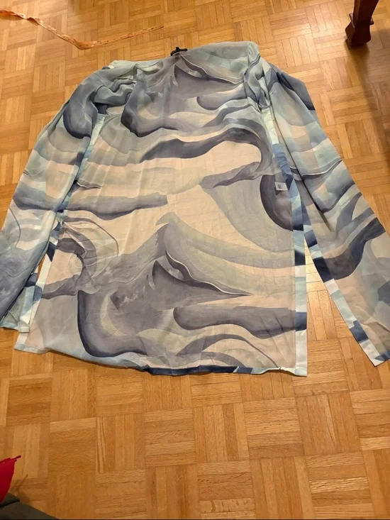 Light Blue Wave-Print Shirt Dress - Women - Picture 11 of 15